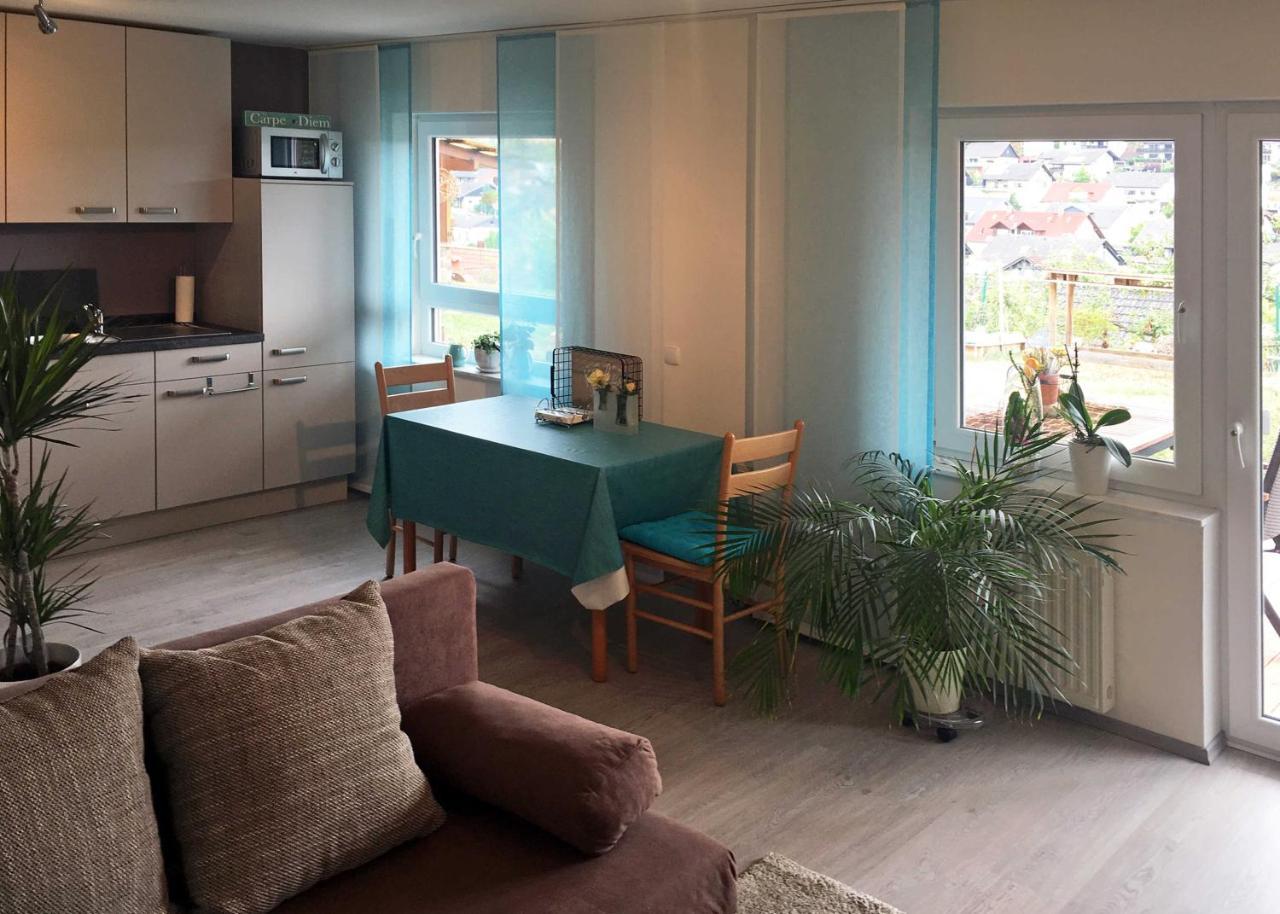 Ferienwohnung Im Paradies Momlingen Dış mekan fotoğraf
